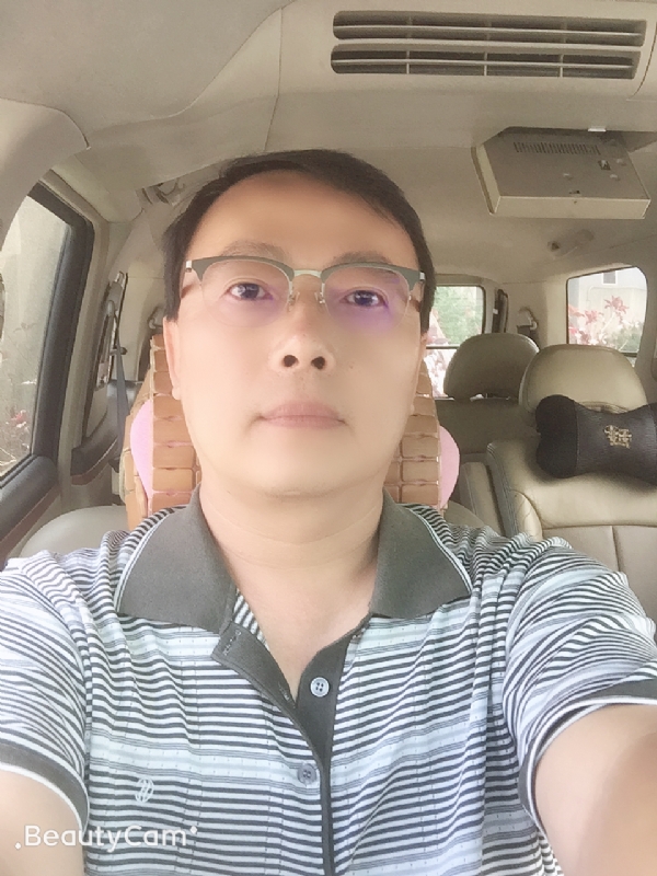棄天帝的第一张照片--嘉义交友中心